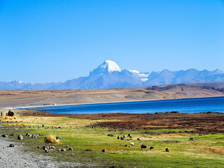 Kailash Mansarovar Lake Yatra: Discovering the Enigmatic Rakshastal Lake