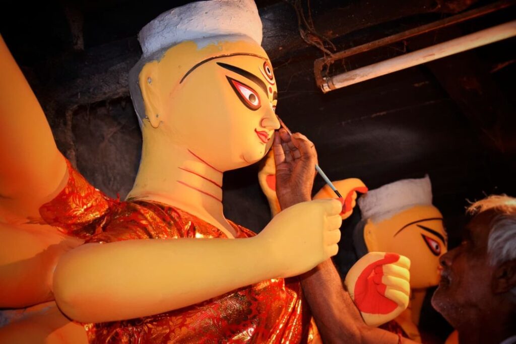 Chokhu daan during Mahalaya