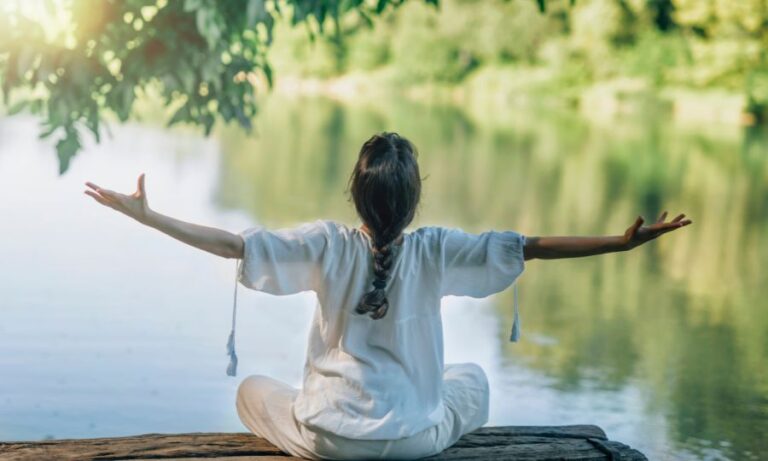 A Holistic Approach to Well-being: Balancing Mind, Body, and Soul