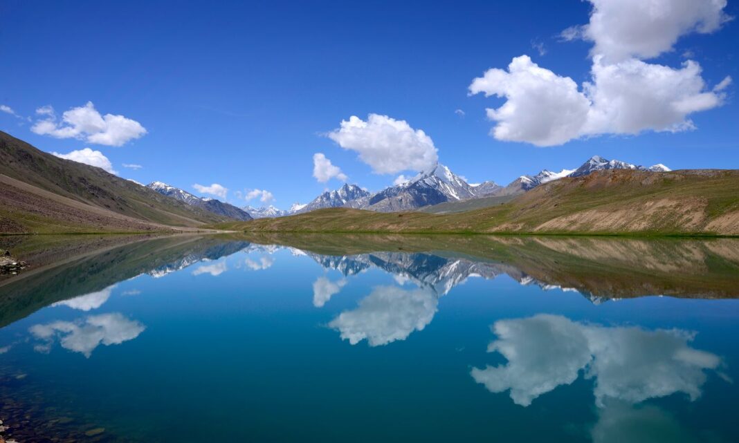 Chandratal Lake